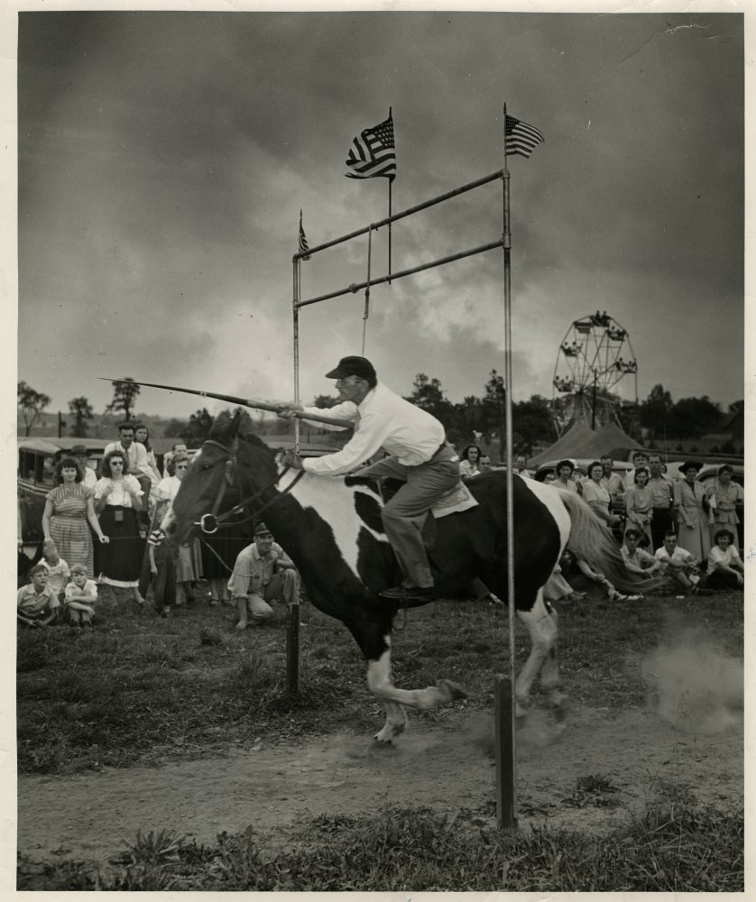 09-002 (click for large image)
